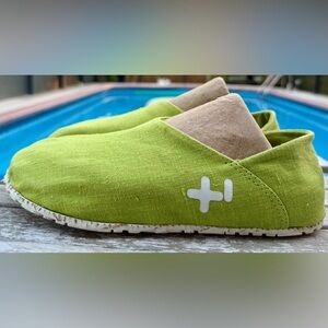 OTZ 300GMS Linen Slip-On Shoes Chartreuse Women’s Size 8